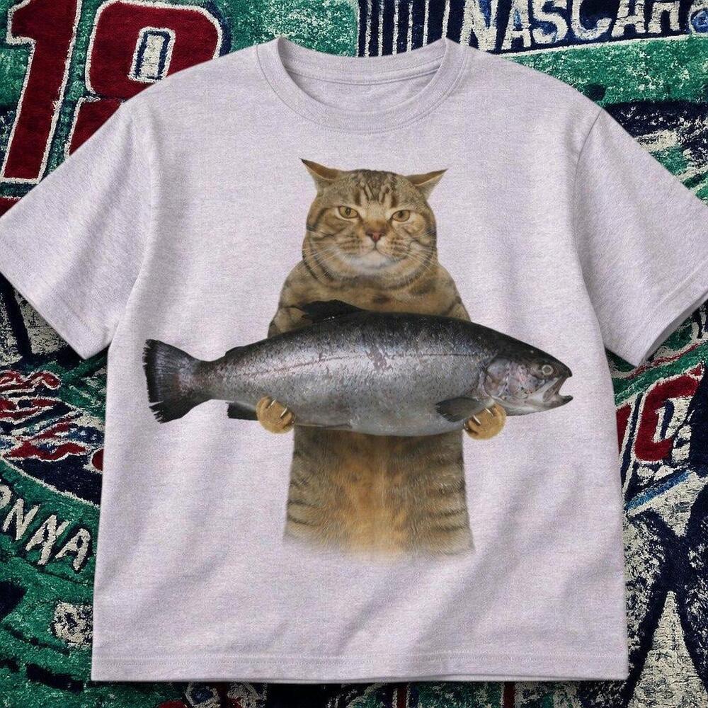 Y2K Cute Cat Holding Fish Graphic Tee Gray Unisex